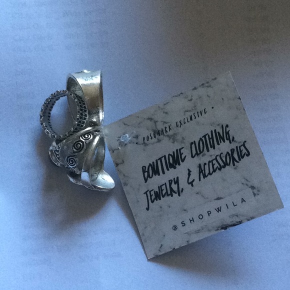 🔥🆕 Silver Black Boho Ring Set - Picture 3 of 5